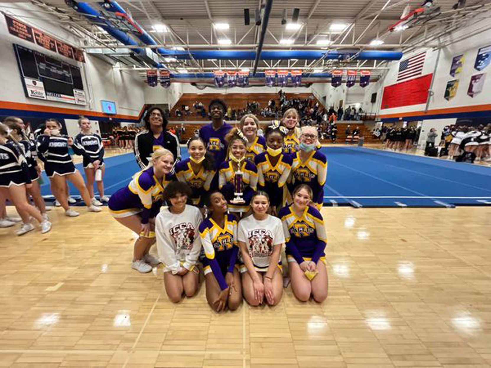 Rantoul cheerleading.jpg